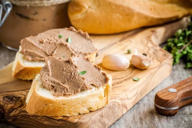 Jakie przyprawy do pasztetu drobiowego sprawią, że będzie idealny? Jakie przyprawy do pasztetu drobiowego sprawią, że będzie idealny?