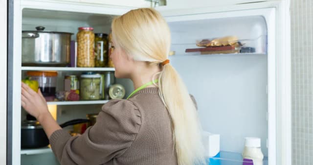 Ile można przechowywać zupę w lodówce, aby uniknąć zepsucia?