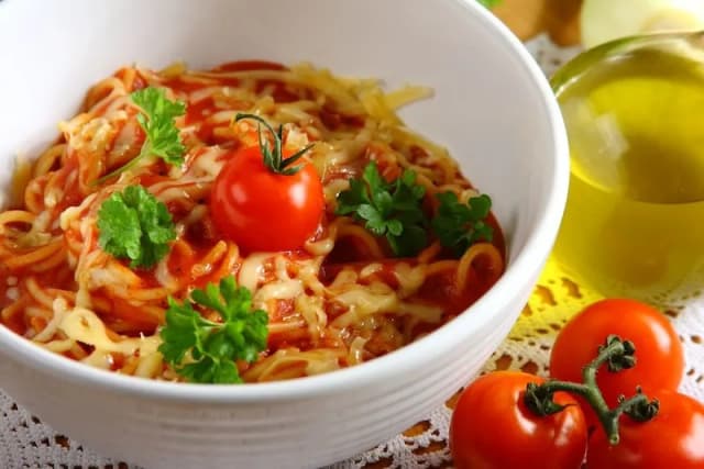 Jak łatwo przygotować spaghetti napoli knorr - szybki przepis na obiad Jak łatwo przygotować spaghetti napoli knorr - szybki przepis na obiad